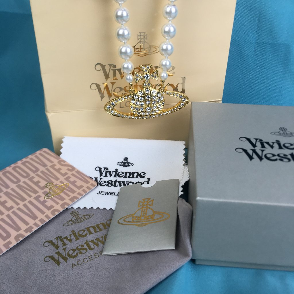 Vivienne Westwood Pearl Bas Relief Choker In Gold Brand New